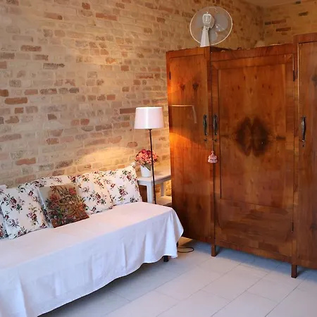 La Casa Sul Borgo Apartment *